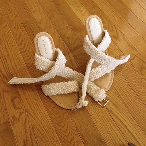 GOOD AMERICAN High Heel Shoes Beige Buckle Straps Size 10